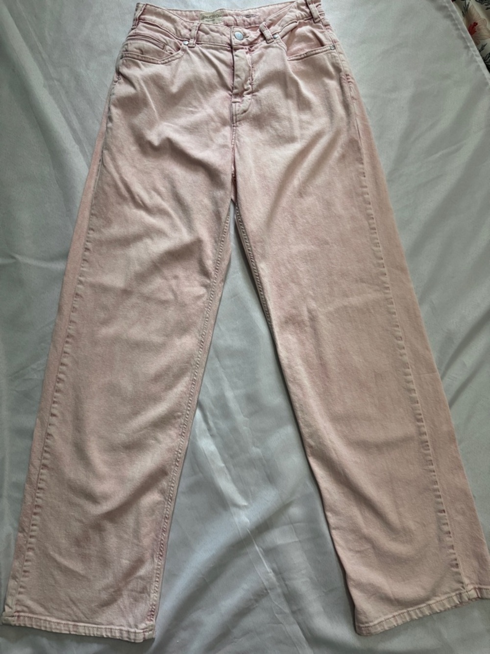 Anthro Pilcro Pink Baggy Wide Leg Cuff Optional Jeans EUC Size 26 Oversized EUC - Picture 5 of 8